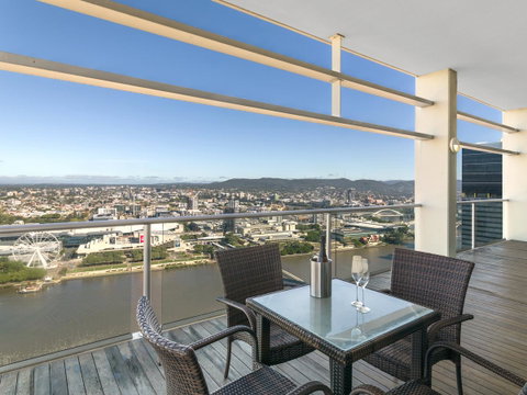 Oaks Brisbane Casino Tower Suites - Accommodation Resorts 10