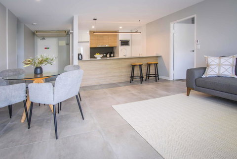 84 The Spit Holiday Apartments - Accommodation Resorts 9