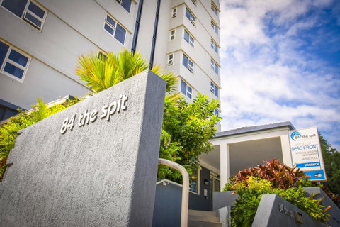 84 The Spit Holiday Apartments - Accommodation Resorts 2