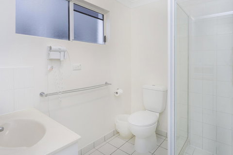 Sunshine Beach Resort - Accommodation Resorts 11