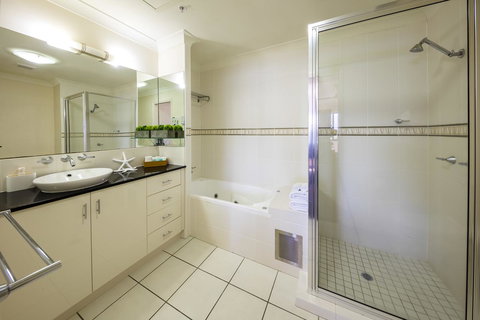 Jack And Newell Holiday Apartments - Accommodation Resorts 29