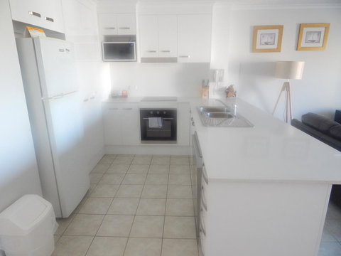 Tranquil Shores - Accommodation Resorts 7