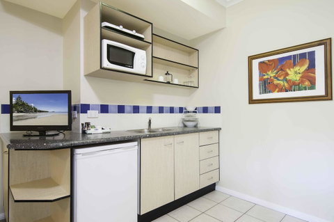 Bay Villas Resort - Accommodation Resorts 32