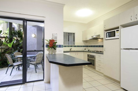 Bay Villas Resort - Accommodation Resorts 2