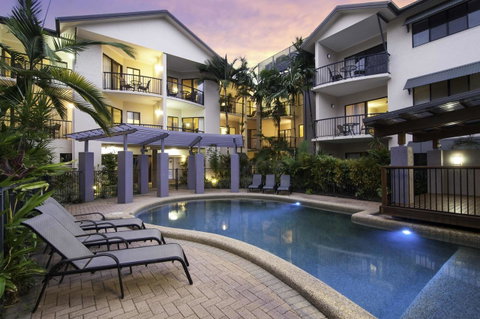 Bay Villas Resort - Accommodation Resorts 0