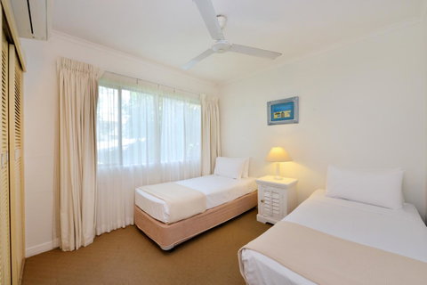 Tropical Reef Apartments - Accommodation Resorts 13