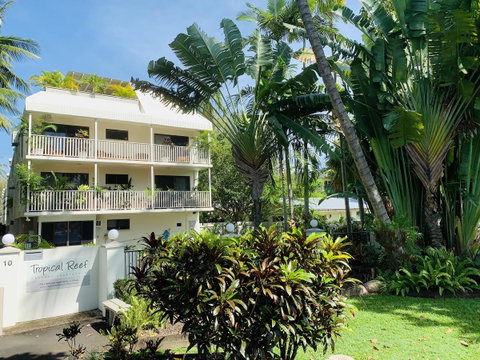 Tropical Reef Apartments - Accommodation Resorts 14