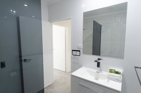 TiTree Resort Apartments - Accommodation Resorts 1
