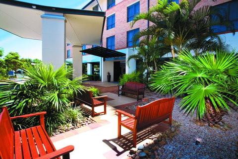Mercure Brisbane Garden City - Accommodation Resorts 13