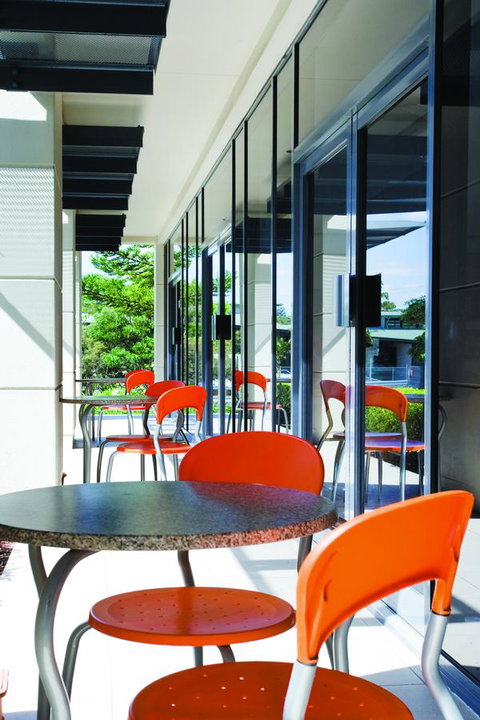 Mercure Brisbane Garden City - Accommodation Resorts 15