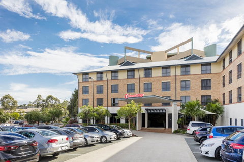 Mercure Brisbane Garden City - Accommodation Resorts 31