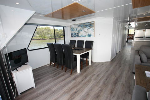 Coomera Houseboats - Accommodation Resorts 36