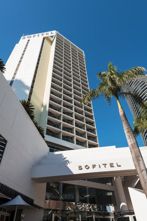 Sofitel Gold Coast Broadbeach - Accommodation Resorts 7