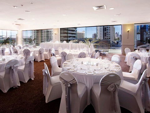 Sofitel Gold Coast Broadbeach - Accommodation Resorts 36