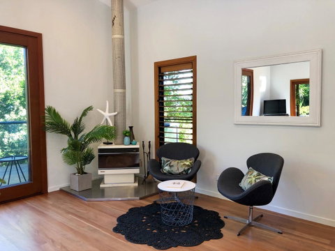 Villa 1 - 3 Parkedge Road - Accommodation Resorts 6