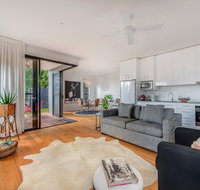 Sam's Buderim Mountain Guest House - Accommodation Resorts
