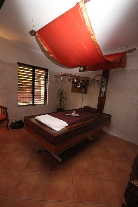 Hibiscus Resort & Spa - Official Onsite Reception & Check In - Accommodation Resorts 35