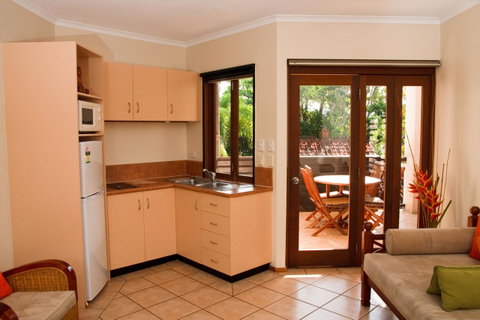 Hibiscus Resort & Spa - Official Onsite Reception & Check In - Accommodation Resorts 21
