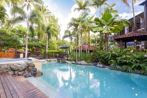 Hibiscus Resort & Spa - Official Onsite Reception & Check In - Accommodation Resorts 3
