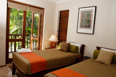 Hibiscus Resort & Spa - Official Onsite Reception & Check In - Accommodation Resorts 6