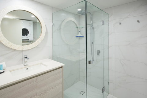 Miami Beachside Holiday Apartments - Accommodation Resorts 16