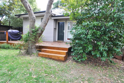 WAVES ON FLORIDA - SURF SIDE - Accommodation Resorts 0