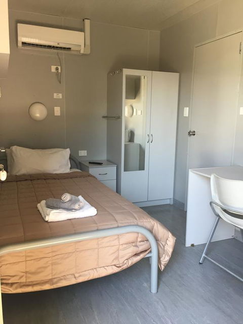 Wellshot Hotel - Accommodation Resorts 1