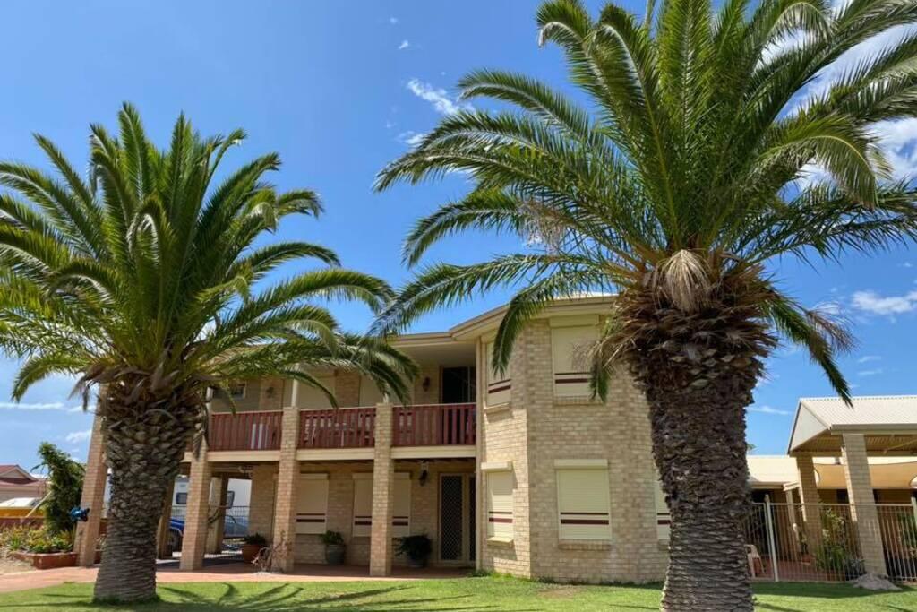 Orange Springs WA Accommodation Resorts