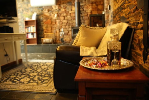 William Hunt's Retreat - Redwood Studio - Accommodation Resorts 1
