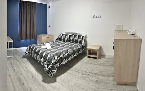 Yamba Central Hotel And Backpackers - Accommodation Resorts 1