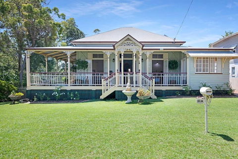 A Charming Queenslander - Accommodation Resorts 4