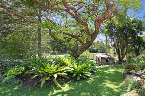 A Charming Queenslander - Accommodation Resorts 1