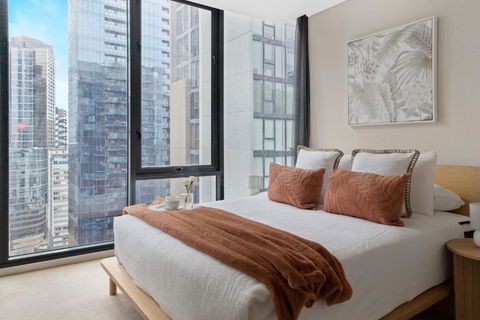 A Cozy 2BR Apt Near Crown Sleeps 6 FREE Parking - Accommodation Resorts 3