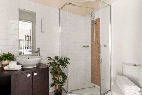 A Cozy & Modern Apt Near To Flemington Races - Accommodation Resorts 4