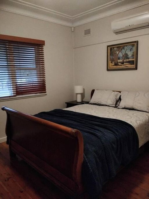 A Rosy House In Roselands - Accommodation Resorts 1