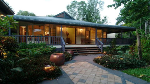 A Tropical Treat - Sea Level Port Douglas - Accommodation Resorts 4