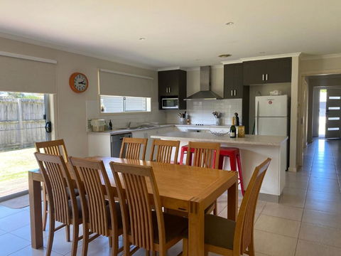 A True Holiday At Beachcomber - Accommodation Resorts 4