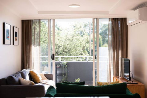 A Wabi-Sabi Style Apartment At City - Accommodation Resorts 0