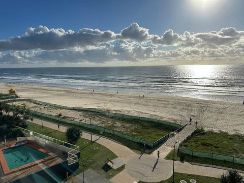 Absolute Beach Frontage Two Bedroom - Accommodation Resorts 2