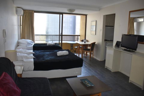 Accommodation Sydney City Centre Hyde Park Plaza Pet Friendly Studio With Balcony Apartment - Accommodation Resorts 4