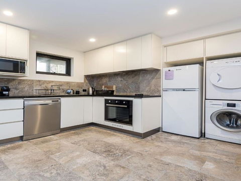 Across The Road From The Beach Inlet Side - Accommodation Resorts 4