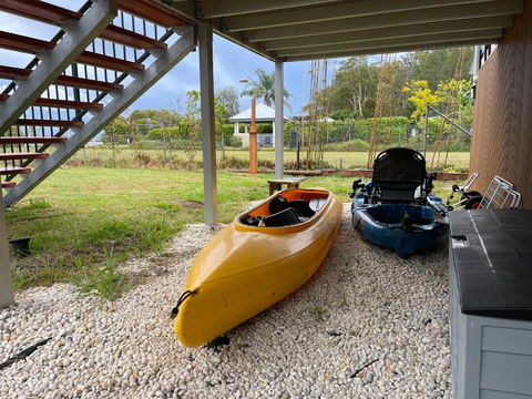 ABSOLUTE BEACHFRONT Port Stephens - Pindimar Beach House - Accommodation Resorts 4