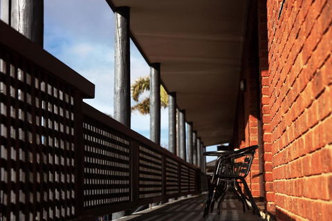 Admiral Motor Inn - Accommodation Resorts 3