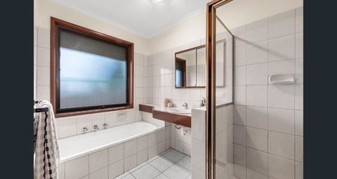 A Room In Mill Park - Accommodation Resorts 2