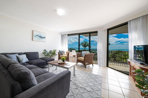 Airlie Horizon - Accommodation Resorts 2