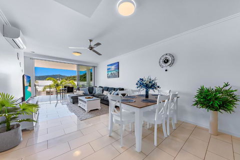 Airlie Summit Apartments - Accommodation Resorts 0