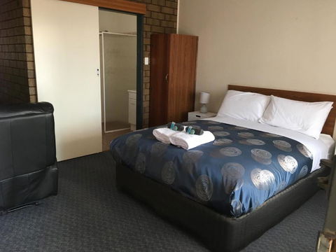 Airport Whyalla Motel - Accommodation Resorts 1
