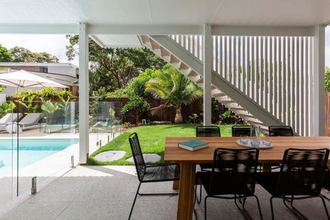 AL Sole - 4 Bedrooms - Pool - Location - Accommodation Resorts 2