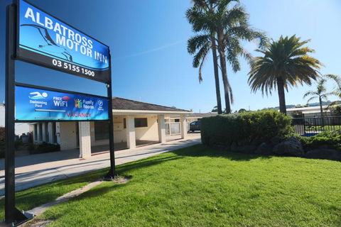 Albatross Motor Inn - Accommodation Resorts 1