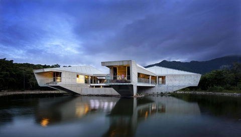 Alkira Daintree Rainforest Luxury Holiday Home With Private Beach - Accommodation Resorts 2